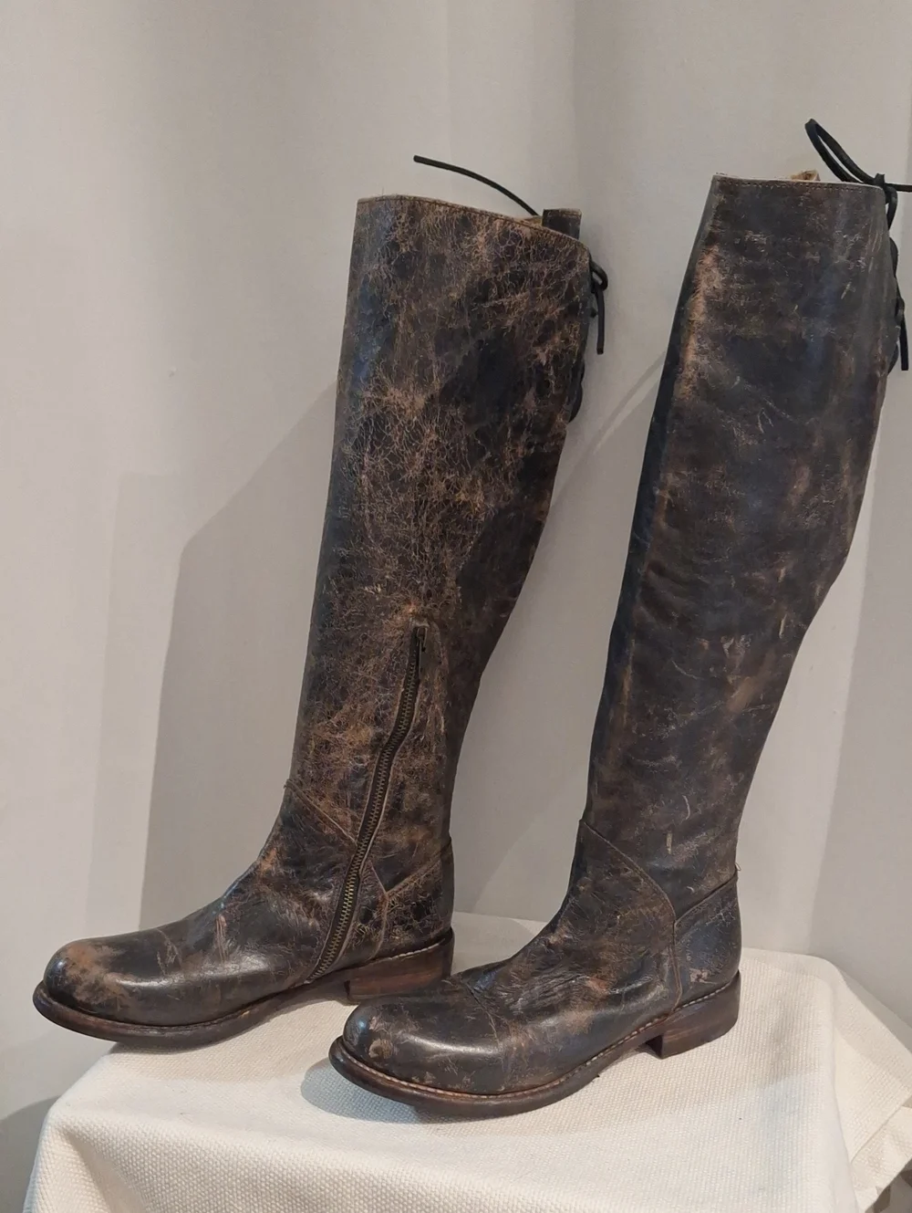Bed Stu Cobbler Series Manchester Distressed Tall Leather Riding Boots